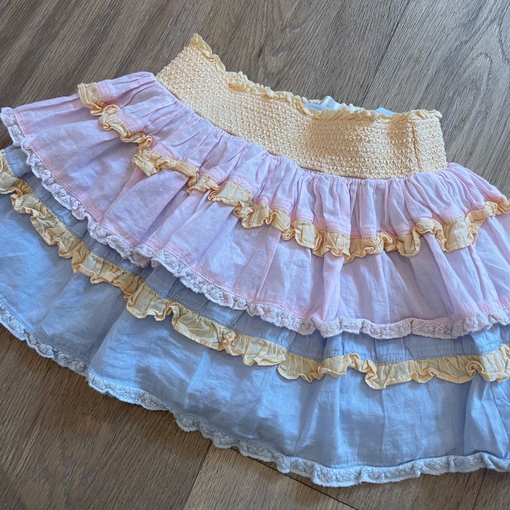 Selling because it’s too small. It is a loveshackfancy skirt in size 7-8